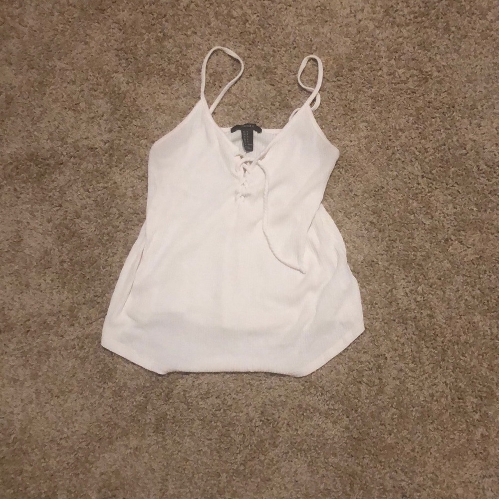 Tie front rib tank
